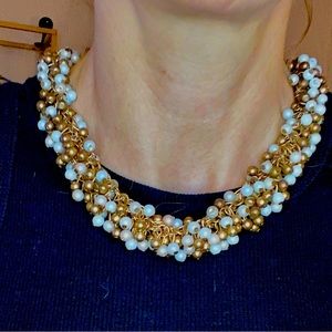 Gold & Pearl Nevklace